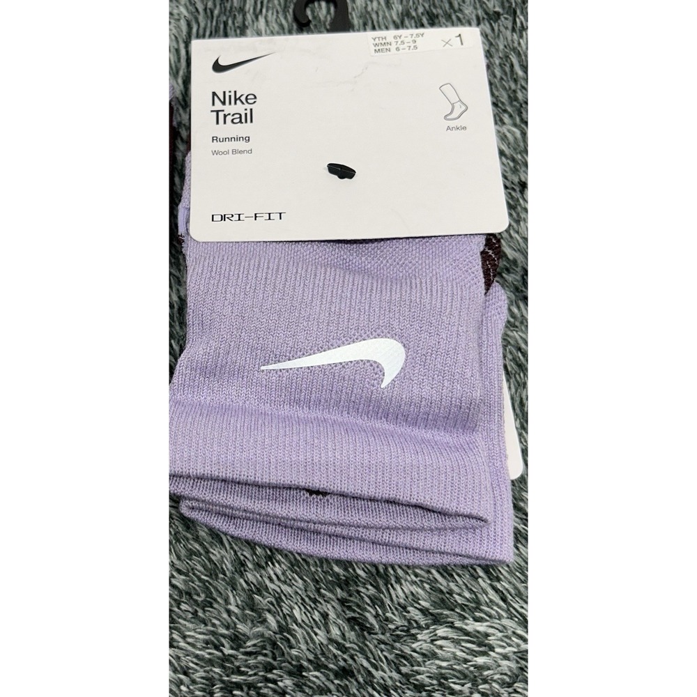 Nike Trail Running Women's 7.5-9/Men's 6-7.5 Ankle Wool Blend Running Socks (B7)